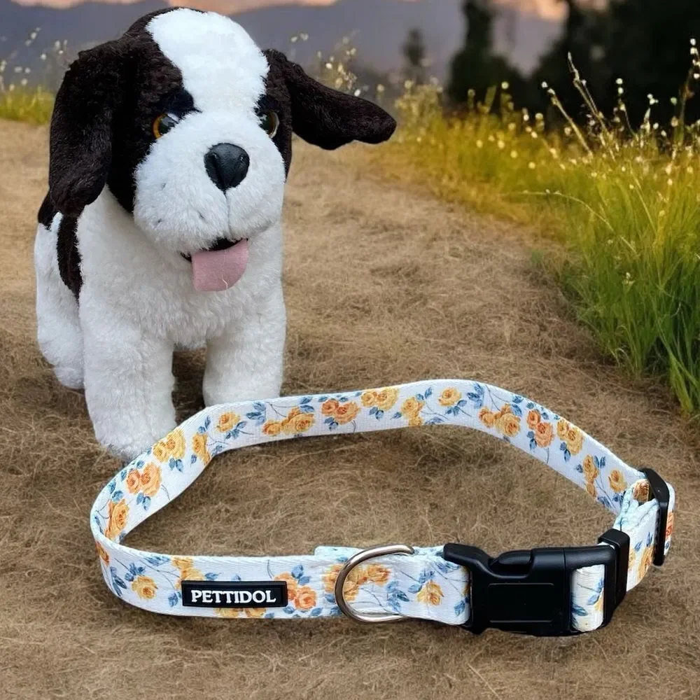 NWOT New Pettidol Dog Pet Collar Quick Release Buckle White/Yellow/Blue Floral